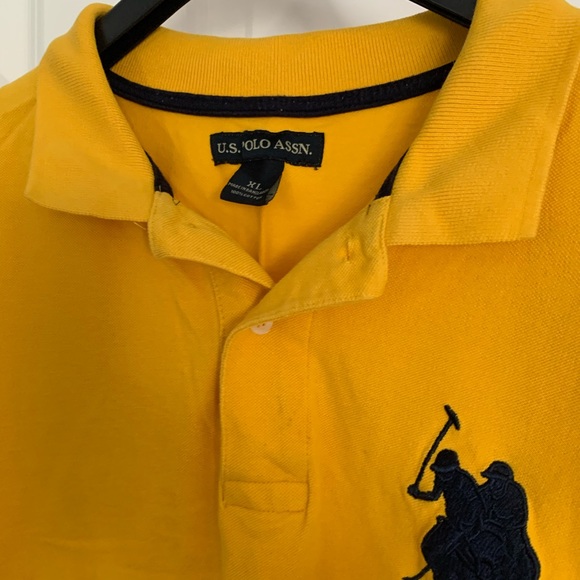 Men’s Polo Yellow Shirt - Picture 3 of 3